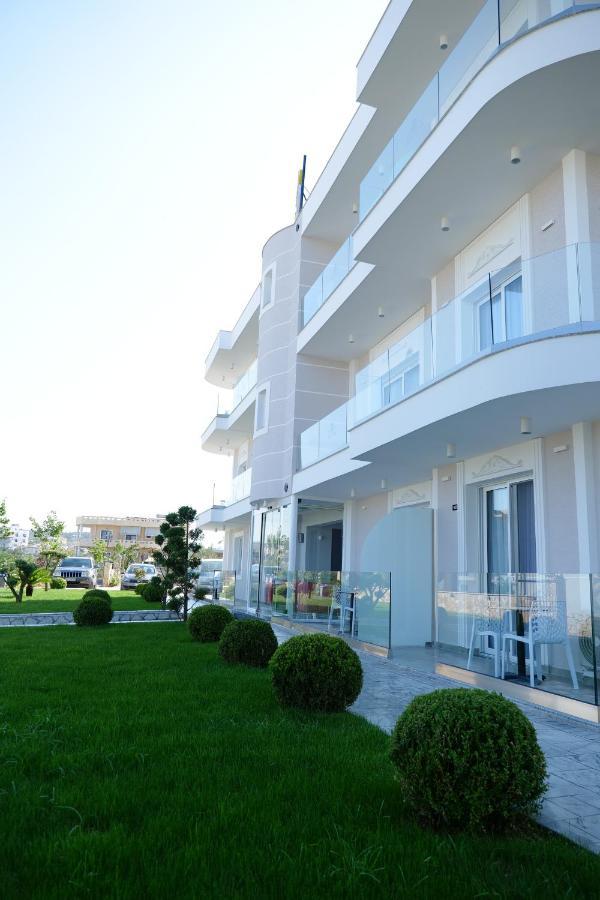 Blue Water Hotel Ksamil Exterior foto